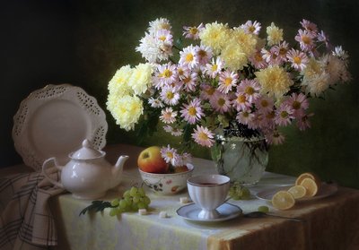 Tea and Flowers by Tatyana Skorokhod
