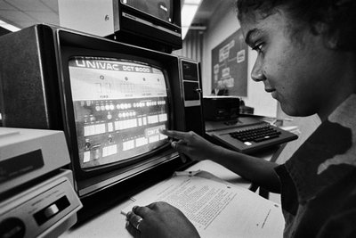 Education programs funded by Office of Technology Assessment, federal agency by Ted Spiegel