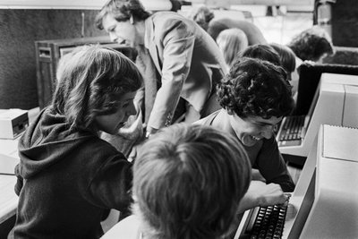 Education programs funded by Office of Technology Assessment, federal agency by Ted Spiegel
