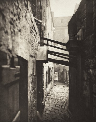Close No. 83 High Street (#10) by Thomas Annan
