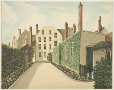 A view of the main house from the gravel walk at 14 St James