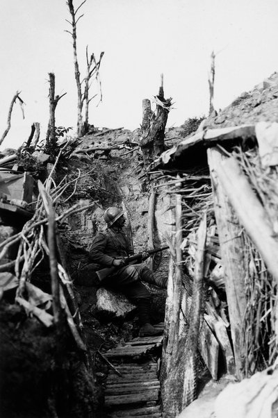 A lookout in the trenches of Calvario di Podgora by Ugo Ojetti