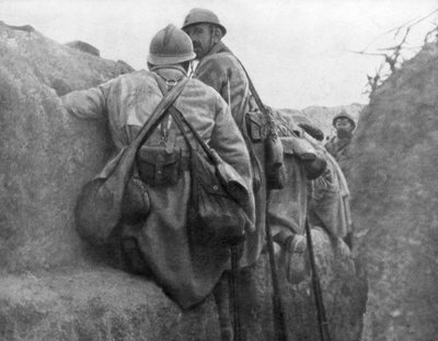 A French Trench Before an Attack, 2nd Battle of Champagne, France by Unbekannt