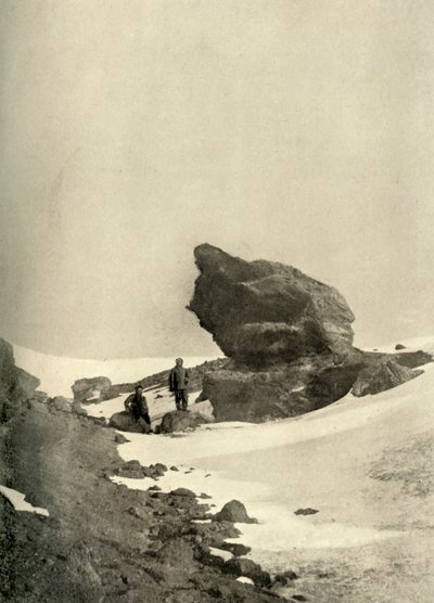 A Great Kenyte Boulder Close to the Winter Quarters, c1908 by Unbekannt