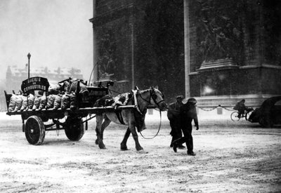 A cartload of scarce coal, occupied Paris by Unbekannt