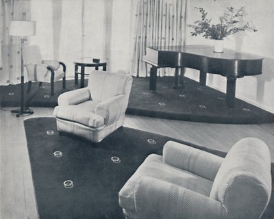 A lounge, designed and carried out by Ian Henderson & Co., London by Unbekannt