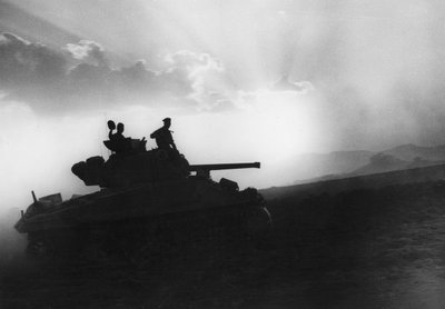A squadron of tanks on the way to Rammacca, Sicily, 10 July 1943 by Unbekannt