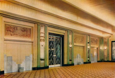 A View of the New Ballroom at Claridges Hotel, 1933 by Unbekannt