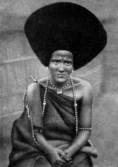 A woman of the Beja Nile or Baggara people, Ethiopia, Africa, 1922 by Unbekannt