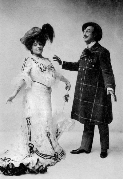 Ada Blanche and J.R. Hale in a Scene from The Medal and the Maid, 1909 by Unbekannt