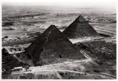 Aerial View of the Pyramids of Giza, Egypt, from a Zeppelin, 1931 1933 by Unbekannt