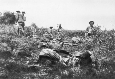 American Marines Digging Trenches, Lucy-le-Bocage, France, 1 June, 1918 by Unbekannt