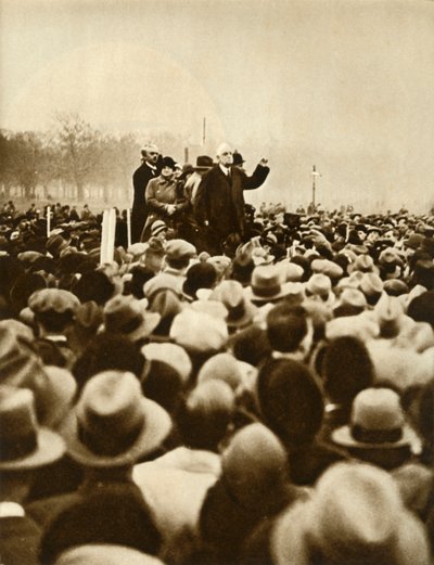 Anti-government demonstration, Hyde Park, London, 6 February 1933 by Unbekannt