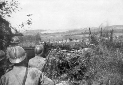 Artillery barrage before an advance, Aisne, France, 2 September 1918 by Unbekannt