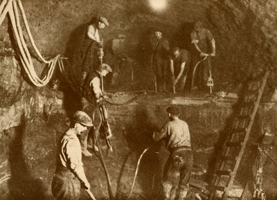 At Work on the New Mersey Tunnel, c1930 by Unbekannt