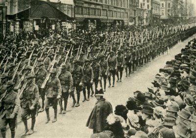 Australian troops, Melbourne, First World War by Unbekannt