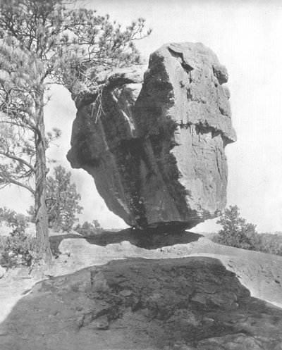 Balanced Rock, Garden of the Gods, Colorado, USA by Unbekannt