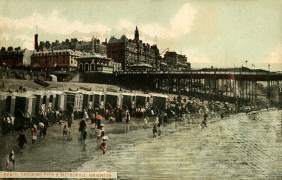 Beach Showing Pier & Metropole, Brighton, late 19th-early 20th century by Unbekannt