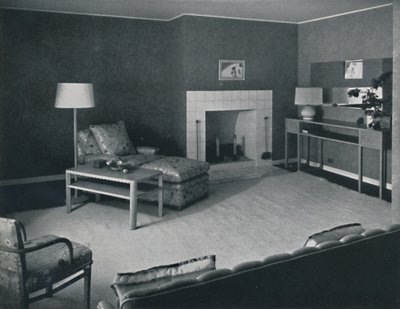 Bedroom in the house of Mr. Anatole Litvak in Saint Monica, California by Unbekannt