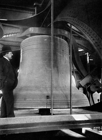 Bell in the Tower of Big Ben, Palace of Westminster, London by Unbekannt