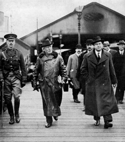British Prime Minister Herbert Asquith visiting Ireland, 1914 by Unbekannt
