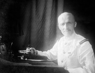 Captain Carre of the HMT Egra, 1917 by Unbekannt