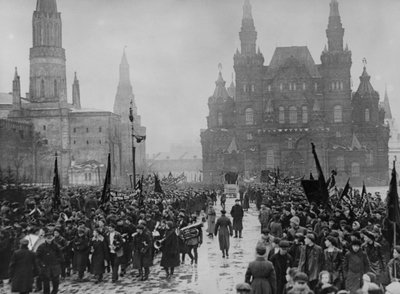 Celebrations on the Occasion of the 8th Anniversary of the October Revolution in Moscow, 1925 by Unbekannt
