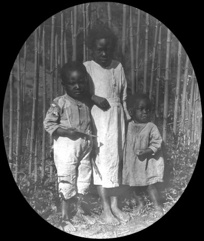Children Near Petrópolis, Brazil by Unbekannt