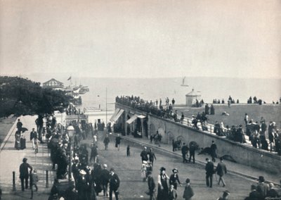 Clacton-On-Sea - The Approach to the Pier by Unbekannt