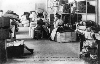 Clothing for Prisoners of War, Champs-Élysées, Paris, World War I, 1914-1918 by Unbekannt