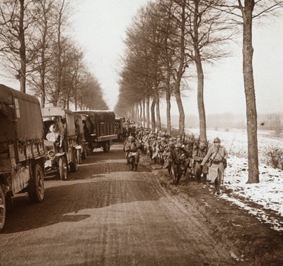 Column of trucks and troops, Somme-Tourbe, northern France by Unbekannt