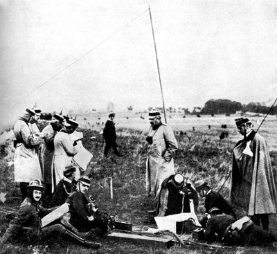 Company of German Scouts Receiving Telephone Instructions, First World War, 1914 by Unbekannt