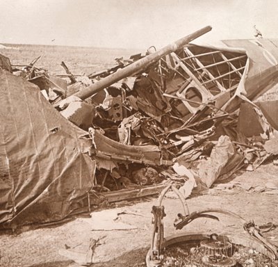 Crashed plane, Sainte-Marie-à-Py, northern France, c1914-c1918 by Unbekannt