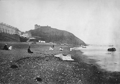 Criccieth - View of the Beach and the Castle by Unbekannt