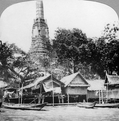 Dhows and Houses on the Chao Phraya River, Bangkok, Thailand by Unbekannt