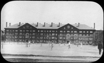 Dormitory Building, Harvard University, Massachusetts, USA by Unbekannt