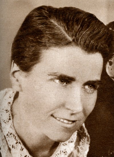 Dorothy Arzner, American film director by Unbekannt