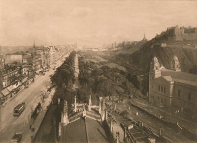 Edinburgh, Looking Towards Calton Hill, from the West End of Princes Street, 1902 by Unbekannt
