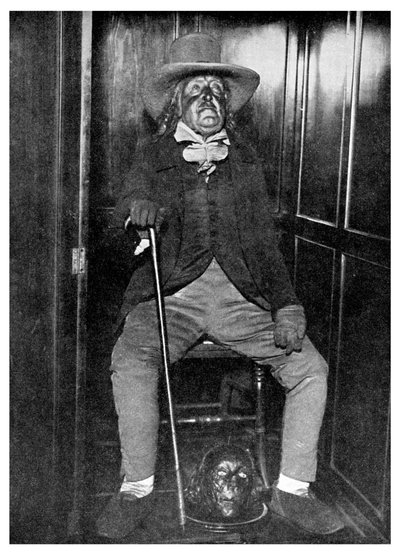 Effigy of Jeremy Bentham with His Embalmed Head, University College, London, 1956 by Unbekannt