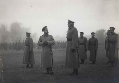 Emperor Nicholas II and Grand Duke Nikolai Nikolaevich at Baranovichi, September 1914 by Unbekannt