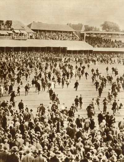 England wins The Ashes against Australia, Oval Cricket Ground, London, 1926 by Unbekannt