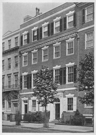 Entrance front, house of Miss Anne Morgan, Sutton Place, New York City by Unbekannt