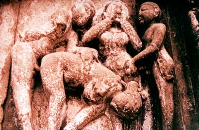 Erotic Sculpture, Hindu Temple, Khajuraho, India, 950 - 1050 by Unbekannt
