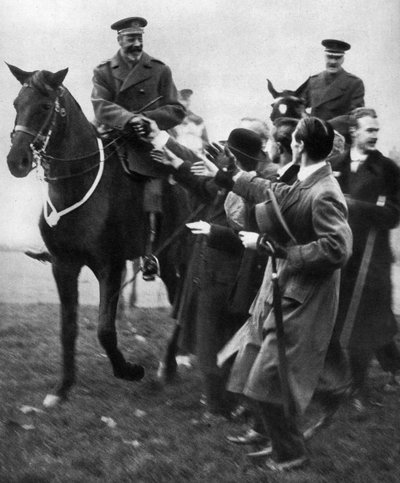 Ex-Service Men and the King, Review of 20,000 Silver Badge Men in Hyde Park, London, 1935 by Unbekannt