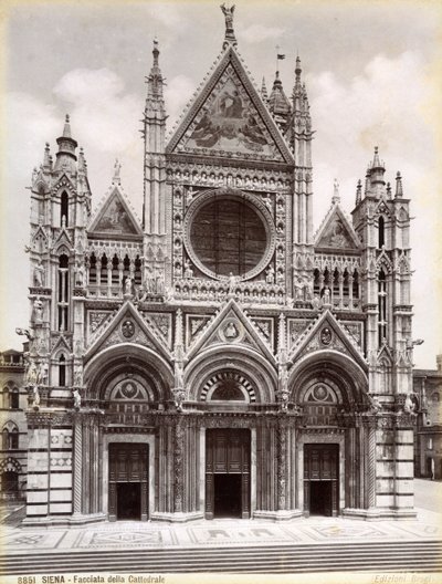 Facade of Siena Cathedral, Italy by Unbekannt