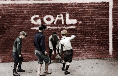 Football in the East End, London, 1926-1927 by Unbekannt