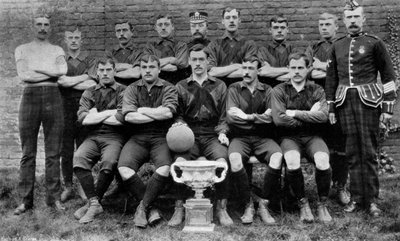 Football Team of the 1st Royal Scots Lothian Regiment, 1896 by Unbekannt
