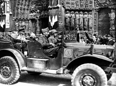 French General Philippe Leclerc Outside Notre Dame, Liberation of Paris, August 1944 by Unbekannt
