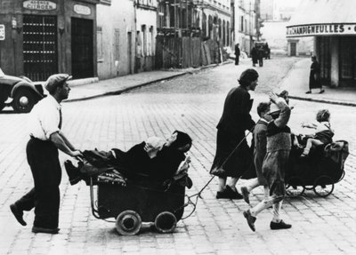 French Refugees Returning Home After the Fall of France to the Germans, July 1940 by Unbekannt