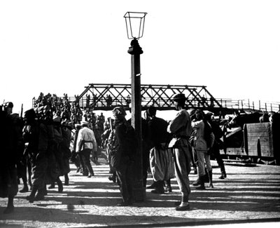 French troops, Tientsin, China by Unbekannt